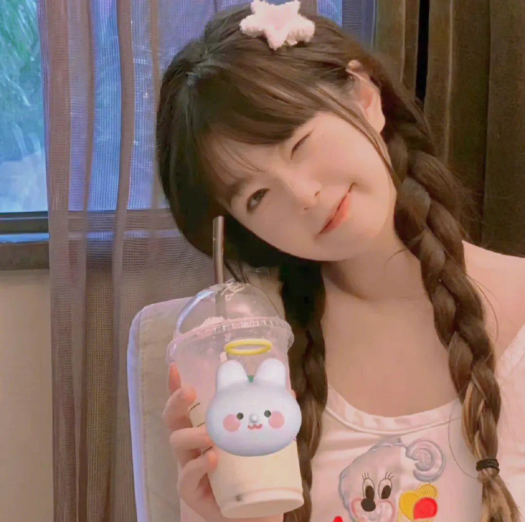 南希·德鲁和隐藏的楼梯